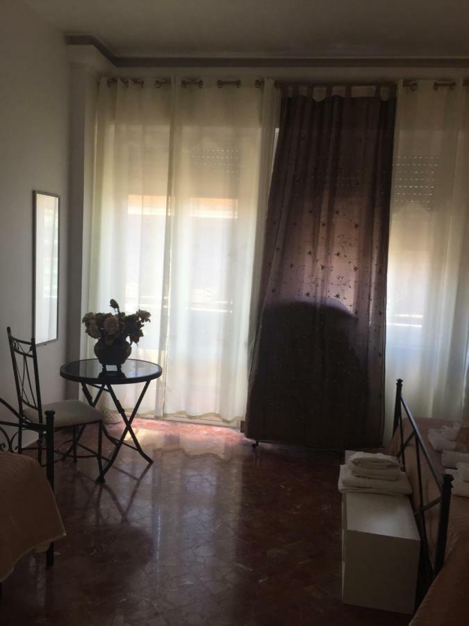 Morfeo 2 Locazioni Turistiche Panzió Palermo Kültér fotó